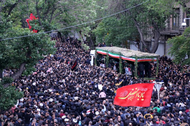 Foto - Reisi'nin cenazesine Türkiye'den iki kişi katılacak