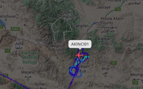 Foto - Reisi'nin enkazının yakınlarında drone görüntülerine takılan o kişi kim? Koşmaya başladı, dünya şokta