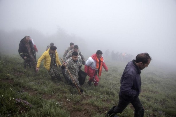 Foto - Reisi'nin konvoyunda 3. helikopterdeki isim anlattı: Kaza nasıl gerçekleşti? 30 saniye detayı...