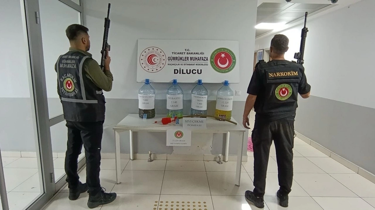 Foto - Rekor Operasyon! Gümrüklerde 4 Milyar 385 Liralık Uyuşturucu Yakalandı