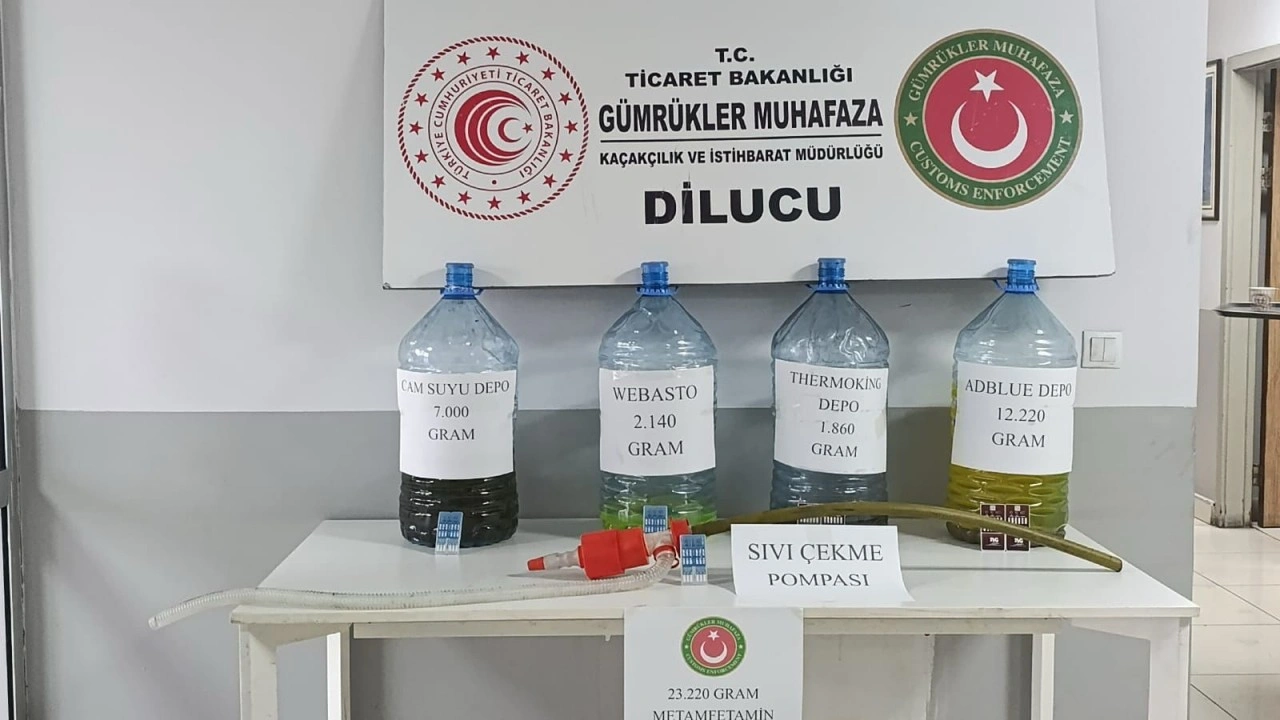 Rekor Operasyon! Gümrüklerde 4 Milyar 385 Liralık Uyuşturucu Yakalandı