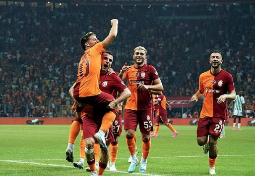 Foto - Rekorla ayrılacaklar: Galatasaray'ın kanatları fena halde kırılacak! Şok karar...