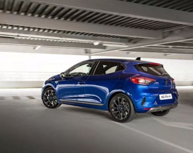 Foto - Renault Clio ortaya çıktı! Türkiye'de üretilecek
