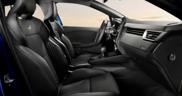 Foto - Renault Clio, Türkiye'yi sallayacak! Fiyatlar açıklandı: Yenilenen tasarım ve özellikleriyle satış için hazır...