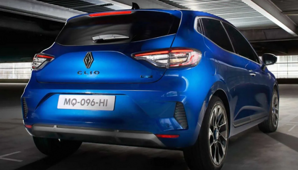 Foto - Renault Clio, Türkiye'yi sallayacak! Fiyatlar açıklandı: Yenilenen tasarım ve özellikleriyle satış için hazır...