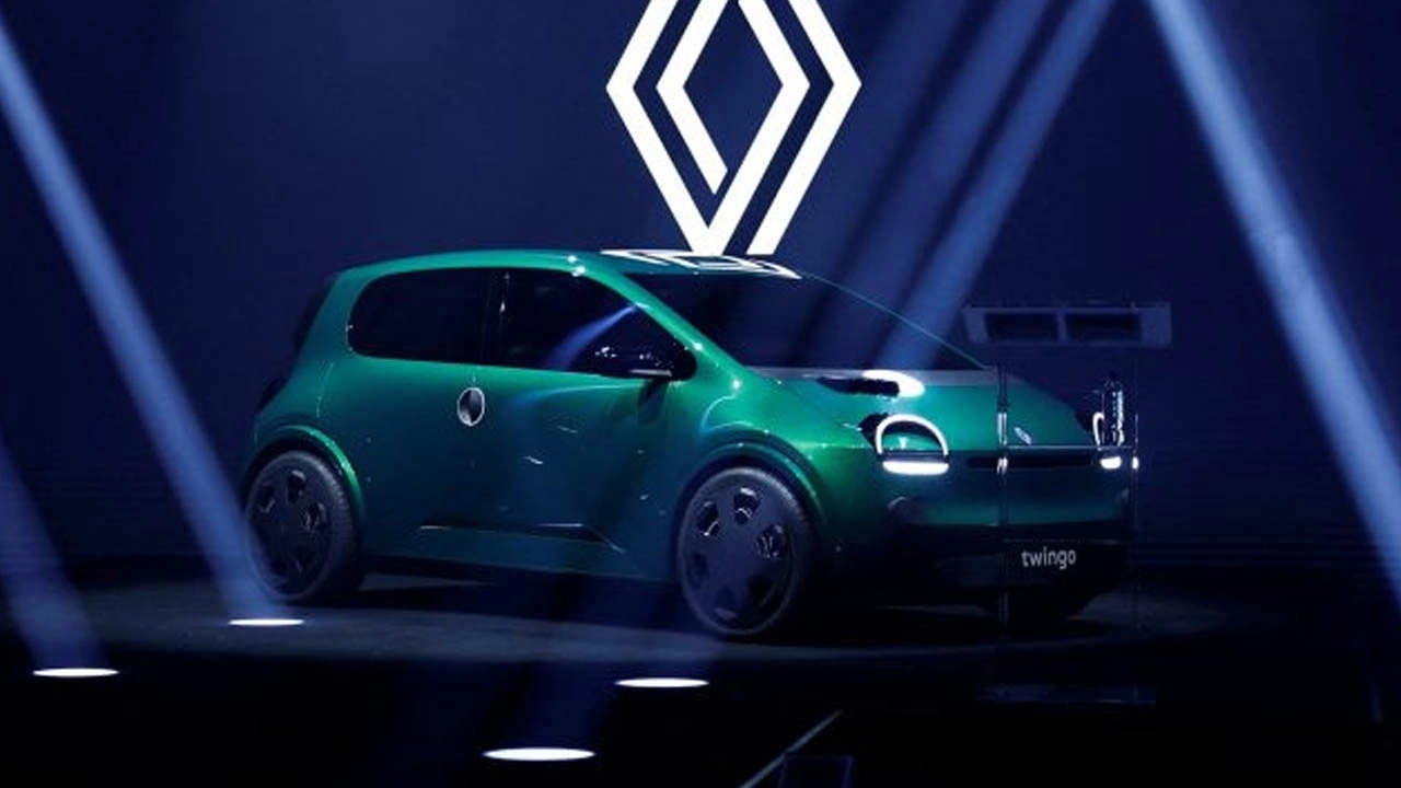 Foto - Renault efsane aracını yeniden piyasaya çıkartıyor! İşte Türkiye fiyatı
