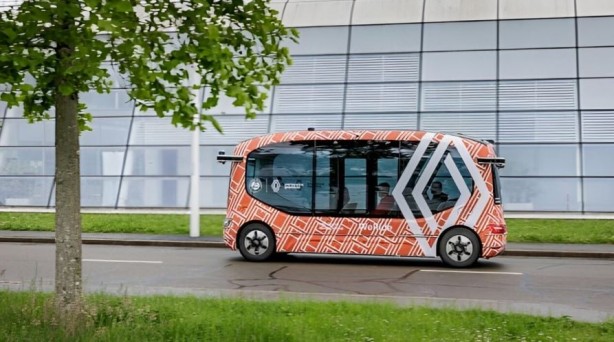 Renault hamlesini yaptı! Dolmuş şoförlüğü tarihe karışacak