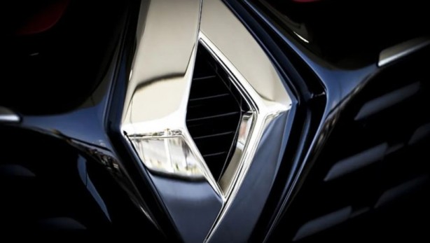 Foto - Renault bombayı patlattı! Bu modeli 70 bin TL'ye satıyor