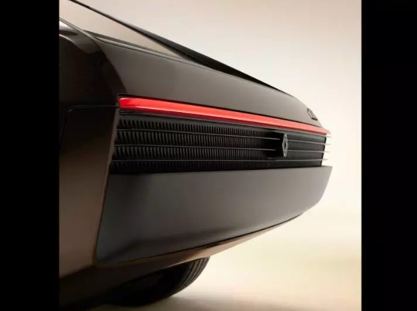 Foto - Renault’tan sürpriz! Efsane model geri döndü