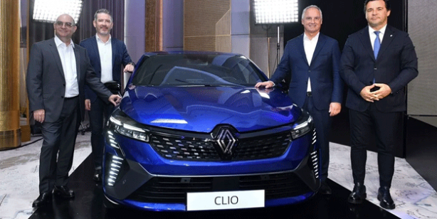 Renault'un efsanesi! Yeni Clio Türkiye'de tanıtıldı