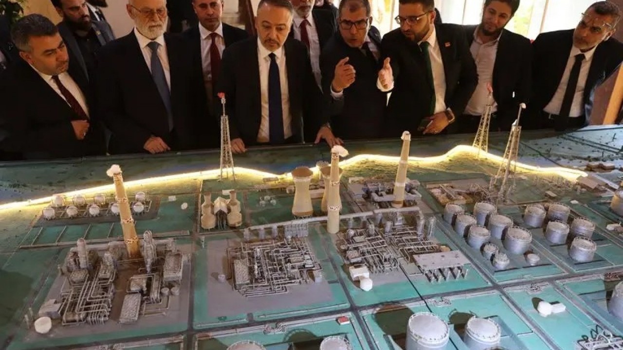 Resmen açıklandı: Ülkelerindeki devasa petrolü Türkiye'ye teklif ettiler