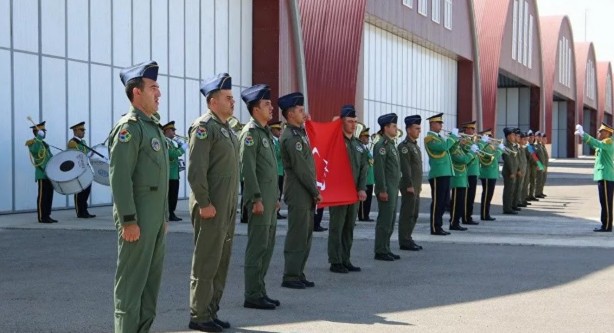 Foto - Resmen başladı: Türkiye ve Azerbaycan'dan dosta güven düşmana korku!