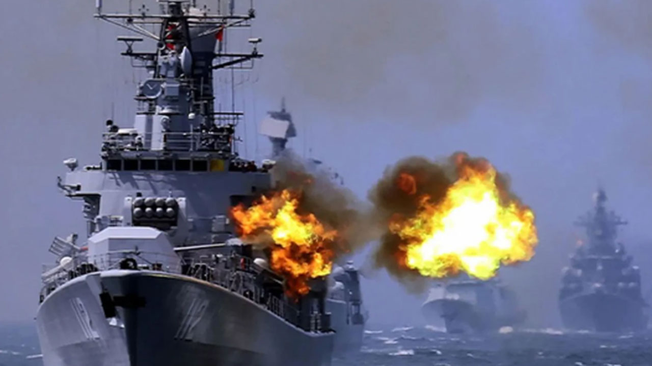 Resmen çıldırdılar! Türkiye'yi vurmak için ikinci el savaş gemisi alacaklar