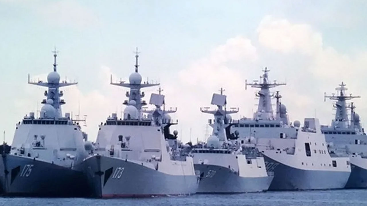 Foto - Resmen çıldırdılar! Türkiye'yi vurmak için ikinci el savaş gemisi alacaklar