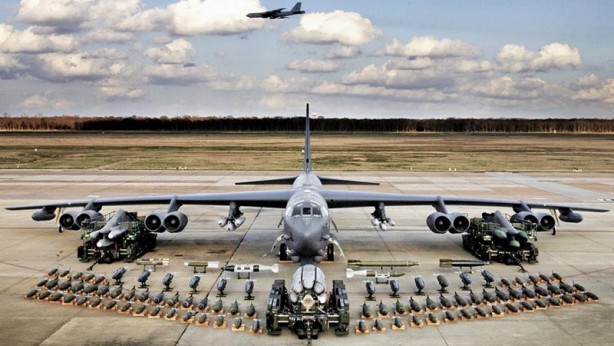 Foto - Gündemi sarsan iddia! ABD'nin sevk ettiği B-52’ler İran'ı vuracaktı