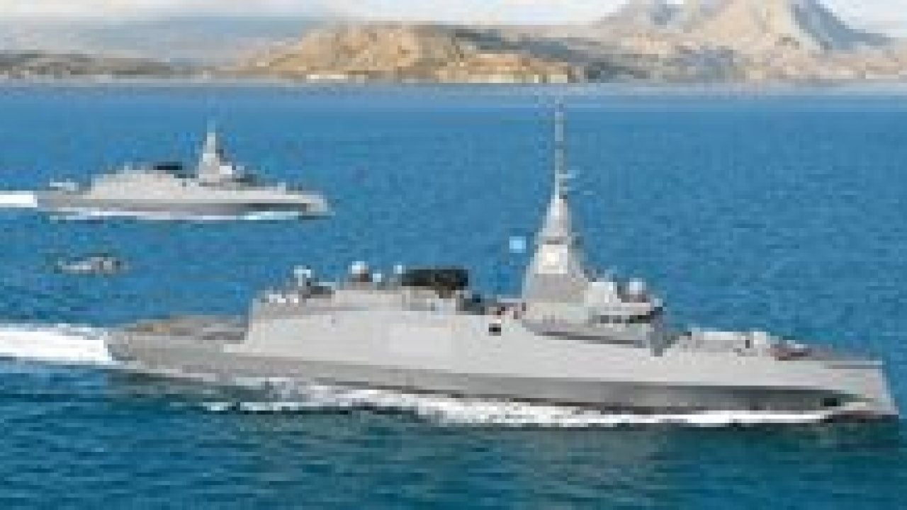 Foto - Resmen duyurdular: Türkiye'yi vurmak için 1000 km menzilli füze taşıyan gemi aldılar