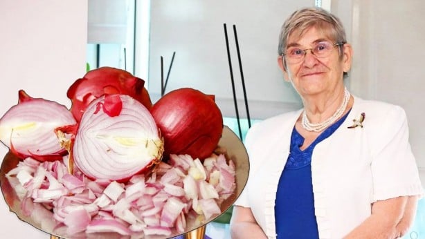 Resmen kansere davetiye çıkarıyor! Canan Karatay'dan soğanla ilgili ezber bozan açıklama! Meğer bugüne kadar yanlış biliyormuşuz! Soğanı asla böyle tüketmeyin 