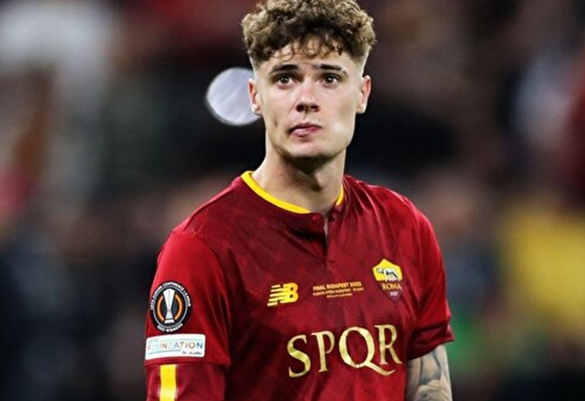 Resmen kaşınıyorlar! O isim, Galatasaray'a gelmedi! Roma'da başına gelmeyen kalmadı