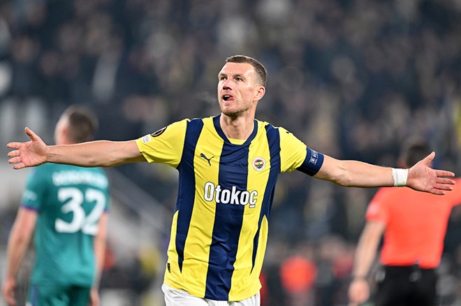 Foto - Resmi açıklama geldi! Fenerbahçe'de Edin Dzeko sonrası bir ayrılık daha