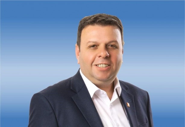 Foto - Resmi aracı kaçakçılıkta kullanılmıştı... Şoförünü suçlayan CHP'li vekil fena yakalandı!