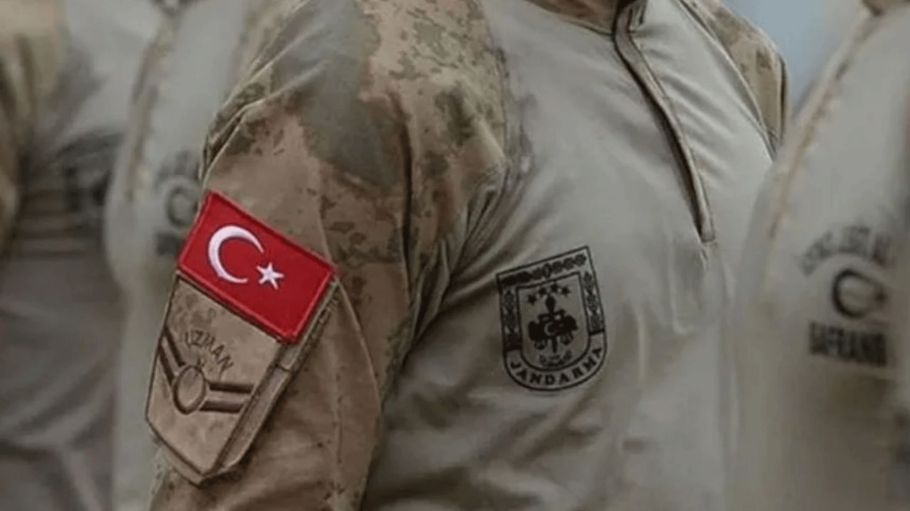 Foto - Resmi Gazete'de yayımlandı! 9 bin 690 sözleşmeli uzman erbaş alınacak