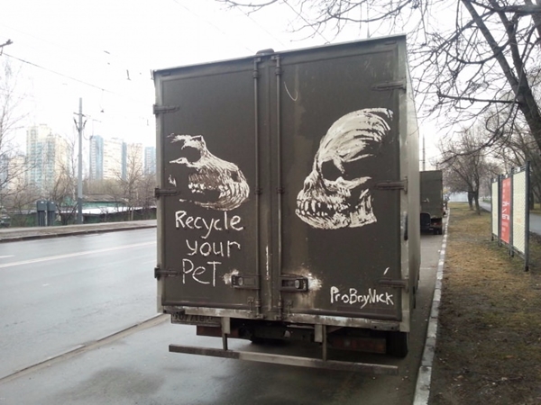 Foto - Ressam Golubev kirli arabaları sanat eserine çeviriyor!