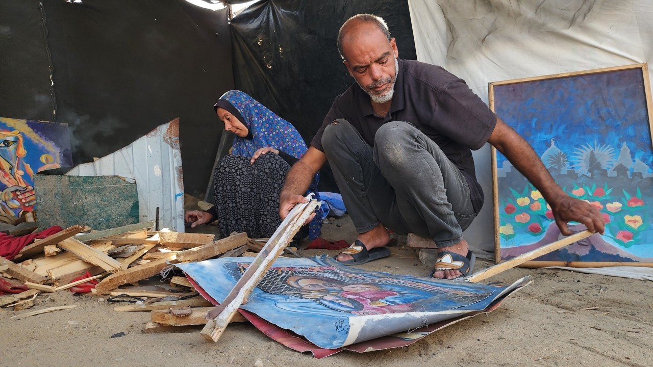 Foto - Ressamın tabloları yakacak oldu! "Bize ne Gazze’den" diyen sözde sanatçılar buna ne diyecek?