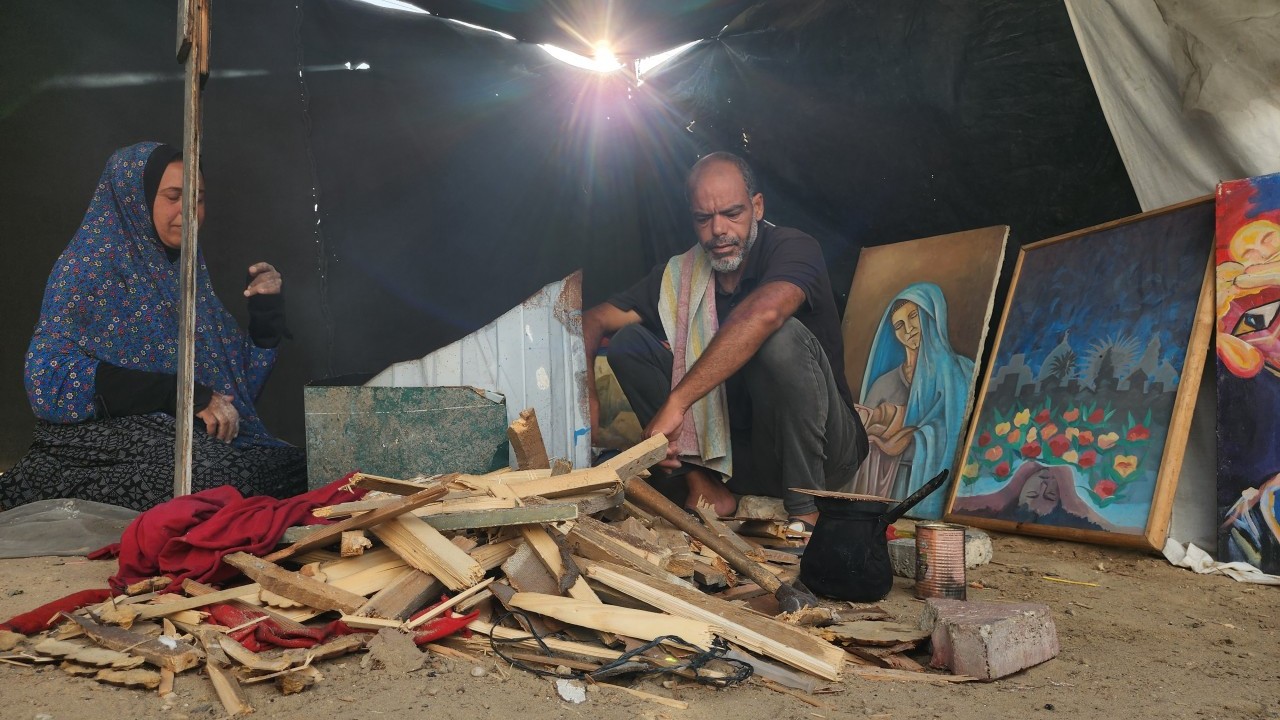 Foto - Ressamın tabloları yakacak oldu! "Bize ne Gazze’den" diyen sözde sanatçılar buna ne diyecek?
