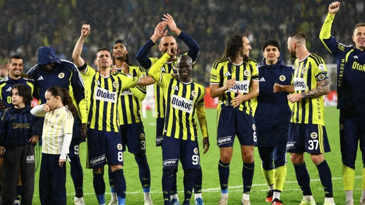 Resti çektiler bile: Bu iddia çok konuşulur: Fenerbahçe'den bedavaya gidecek! 