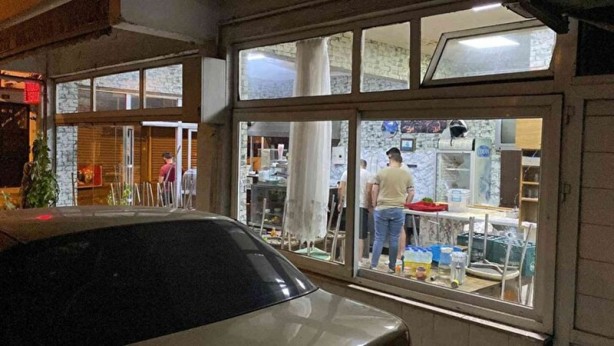 Foto - Restoranda edilen küfür sonrası ortalık fena karıştı