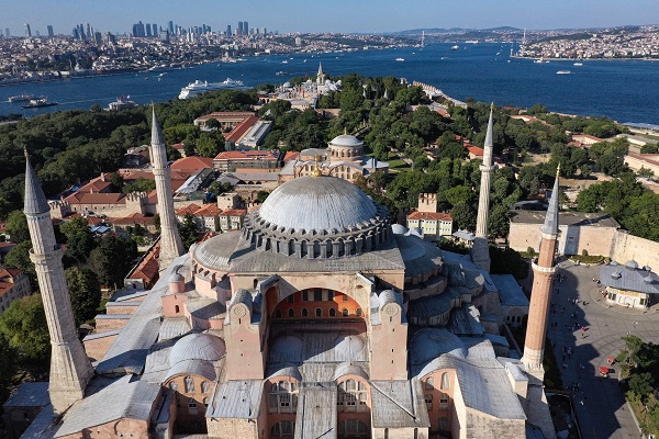 Restorasyon sırasında fark edilmiş! Ayasofya'nın kubbesinde ilginç sistem