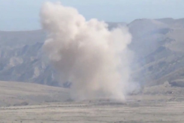 Foto - Reuters, Azerbaycan-Ermenistan gerilimine ilişkin son gelişmeyi dünya ile paylaştı