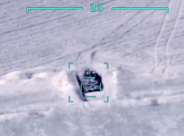 Foto - Reuters, Azerbaycan-Ermenistan gerilimine ilişkin son gelişmeyi dünya ile paylaştı