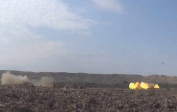 Foto - Reuters, Azerbaycan-Ermenistan gerilimine ilişkin son gelişmeyi dünya ile paylaştı