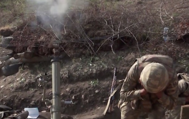 Foto - Reuters, Azerbaycan-Ermenistan gerilimine ilişkin son gelişmeyi dünya ile paylaştı