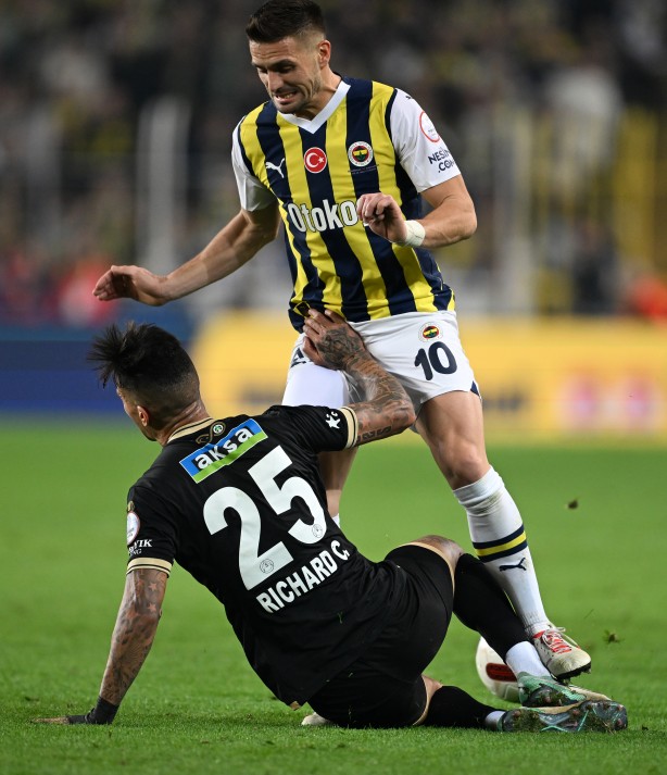 Foto - Rıdvan Dilmen İsmail Kartal'a demediğini bırakmadı: Şok gelişme: İhraç etmeye odaklandı: Bir garip kavga: Konusunda uyardı…