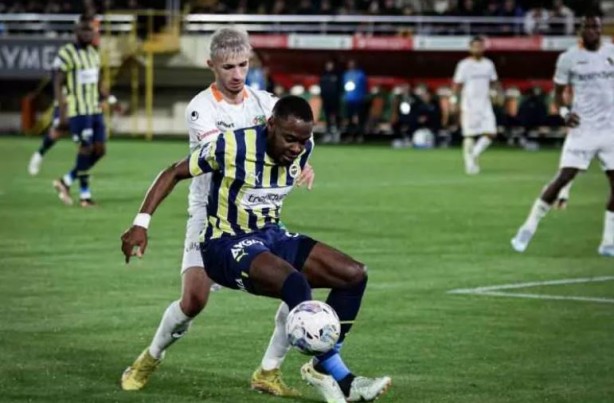 Foto - Rıdvan Dilmen kritik gelişmeyi duyurdu: İki kişi milletvekili aday adayı olmuş