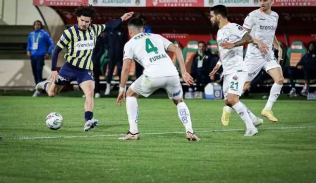 Foto - Rıdvan Dilmen kritik gelişmeyi duyurdu: İki kişi milletvekili aday adayı olmuş