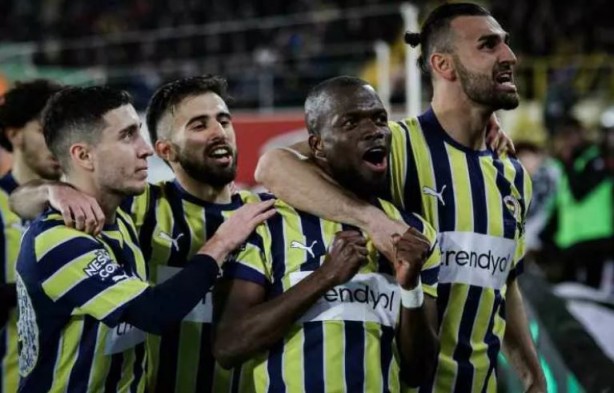 Foto - Rıdvan Dilmen kritik gelişmeyi duyurdu: İki kişi milletvekili aday adayı olmuş