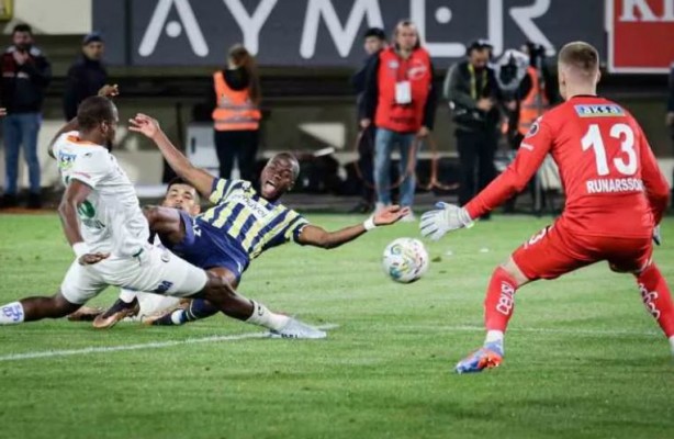 Foto - Rıdvan Dilmen kritik gelişmeyi duyurdu: İki kişi milletvekili aday adayı olmuş