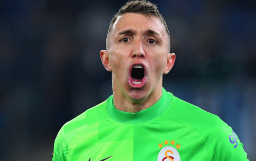 Rıdvan Dilmen Türkiye'ye gelmiş geçmiş en iyi oyuncuyu açıkladı! Ünlü teknik adamı da kaynak gösterdi!