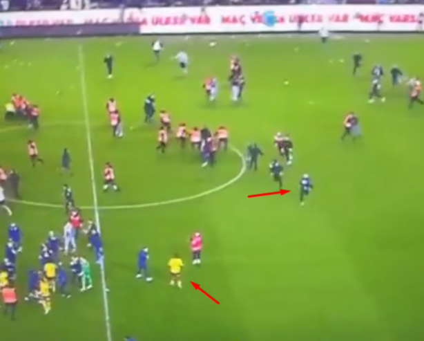 Foto - Rıdvan Dilmen’den, Trabzonsporlu taraftara döner tekme atan Batshuayi ile ilgili şaşırtan sözler! Bu nasıl iş hocam