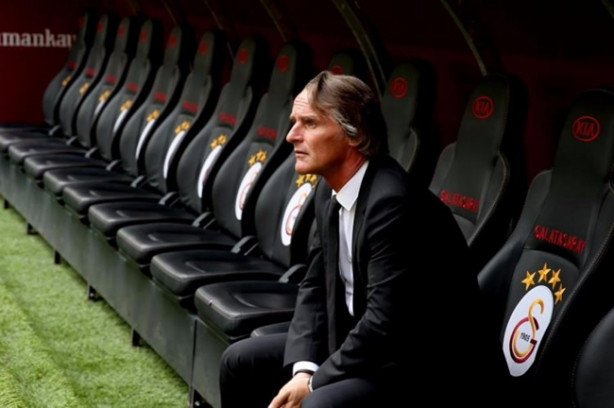Foto - Riekerink'ten olay sözler! 