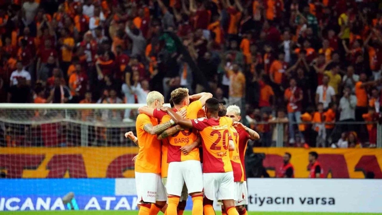 Foto - Rıza Çalımbay şolası şampiyonu açıkladı!