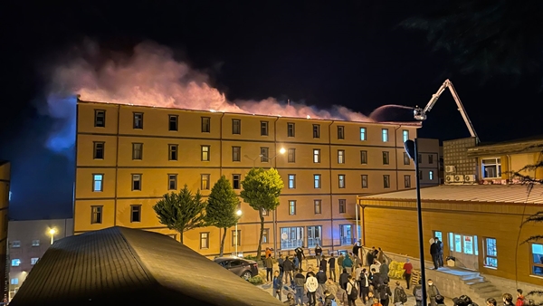 Foto - Rize'de öğrenci yurdunda korkutan yangın