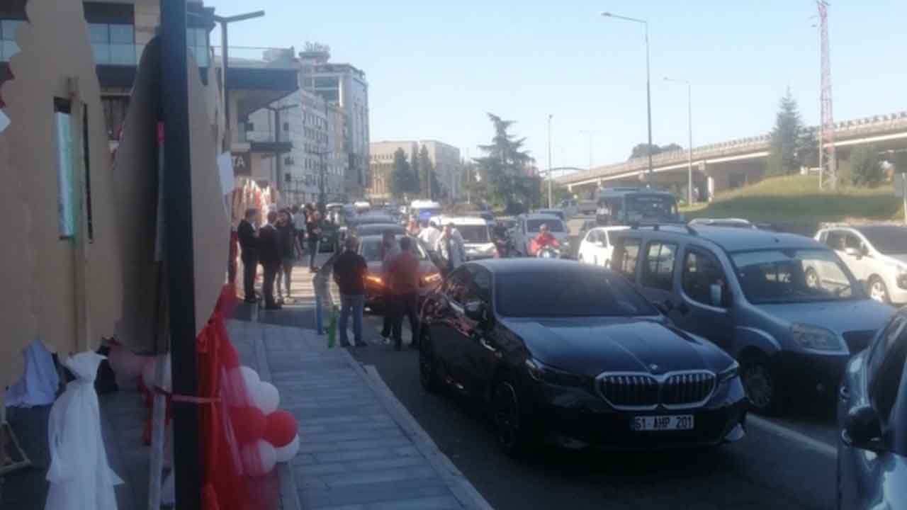 Foto - Rize'deki 'Burger King' açılışına katılan AK Partili başkandan şaşırtan savunma