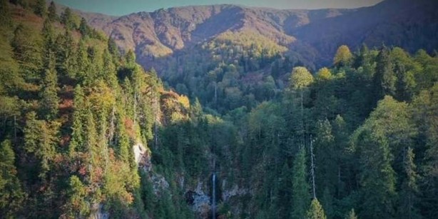 Foto - Rize'deki Gindeş Şelalesi tabiat anıtı ilan edildi