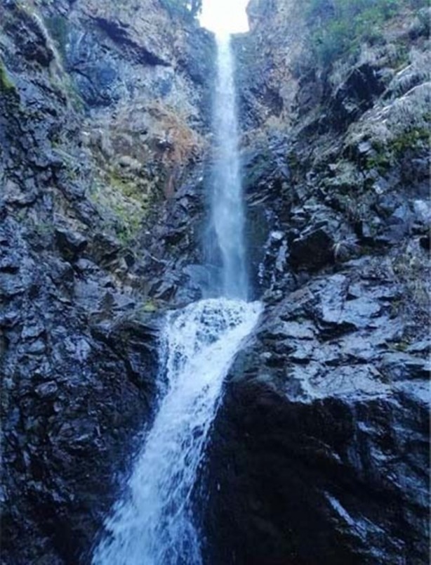 Foto - Rize'deki Gindeş Şelalesi tabiat anıtı ilan edildi