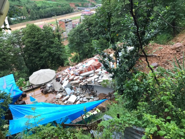 Foto - Rize'deki sel felaketinin bilançosu gün ağarınca ortaya çıktı