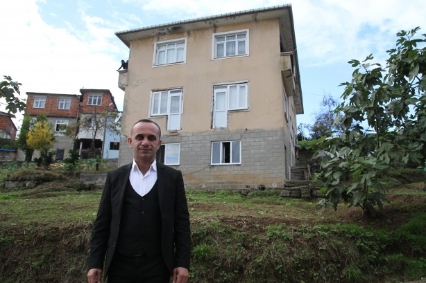 Foto - Rizeli bunu da yaptı! Kendisi yok adı var